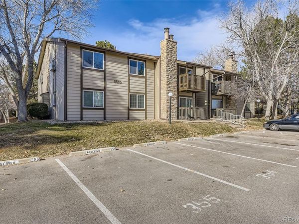 1870 S Pitkin Circle, Unit B, Aurora, CO 80017