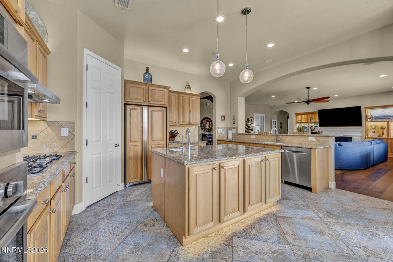 180 Shady Valley Road, Spanish Springs, NV 89441 Photo