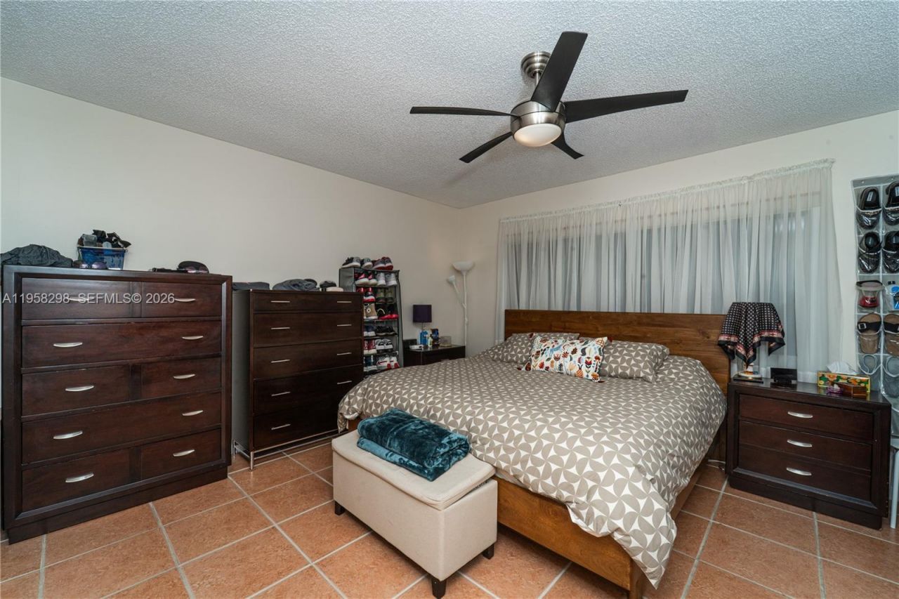 10760 NW 21st St, Sunrise, FL 33322 Photo