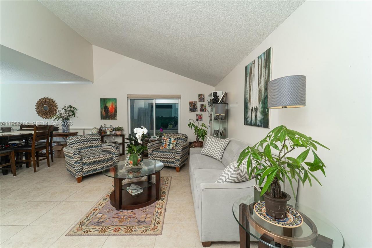 10760 NW 21st St, Sunrise, FL 33322 Photo