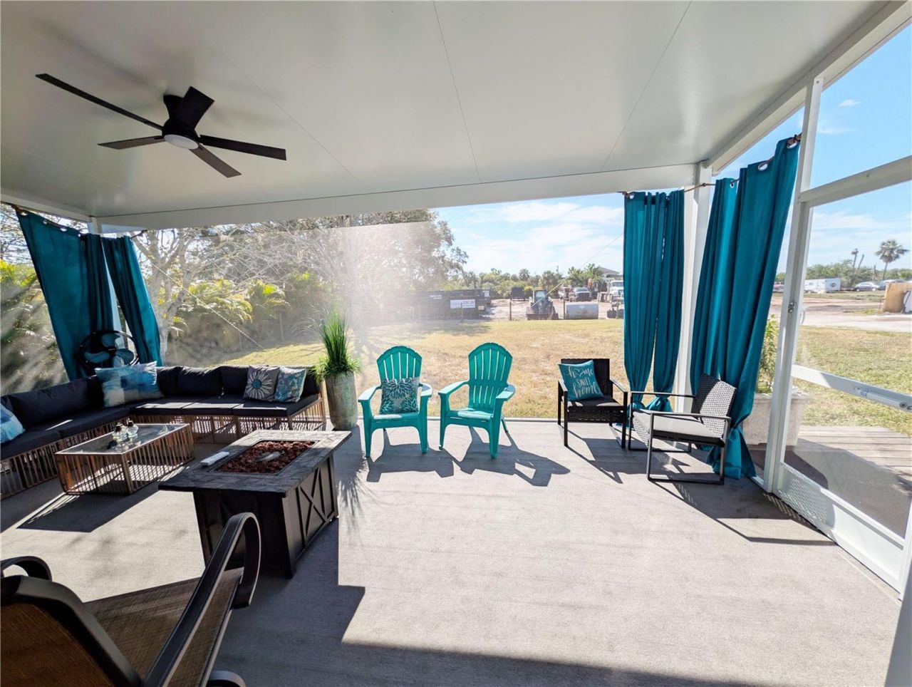 1007 77th Street E, Palmetto, FL 34221 Photo