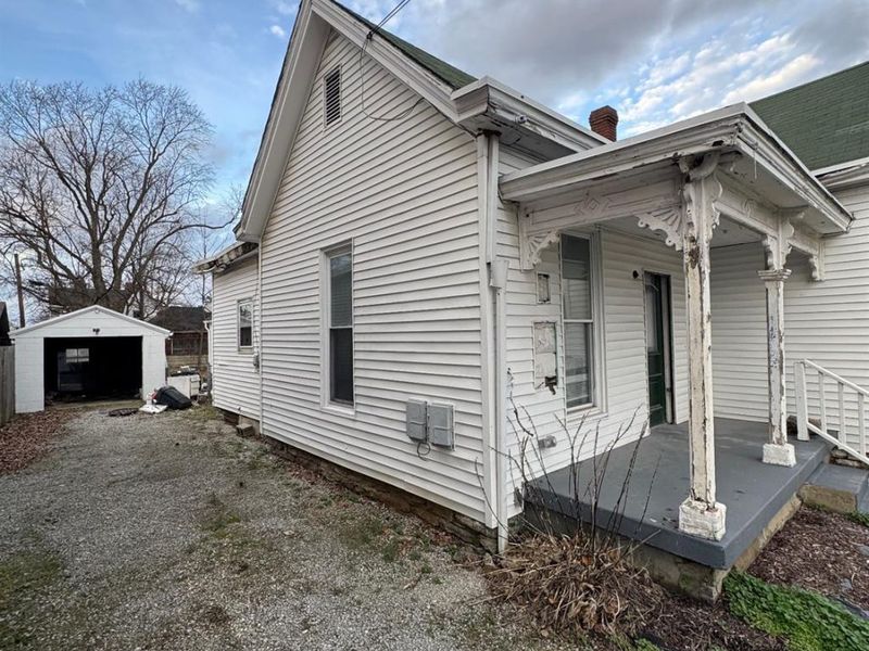 209 E Main Street, Blanchester, OH 45107 Photo 2