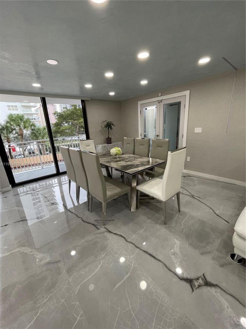 210 174th St , Unit 309, Sunny Isles Beach, FL 33160 Photo