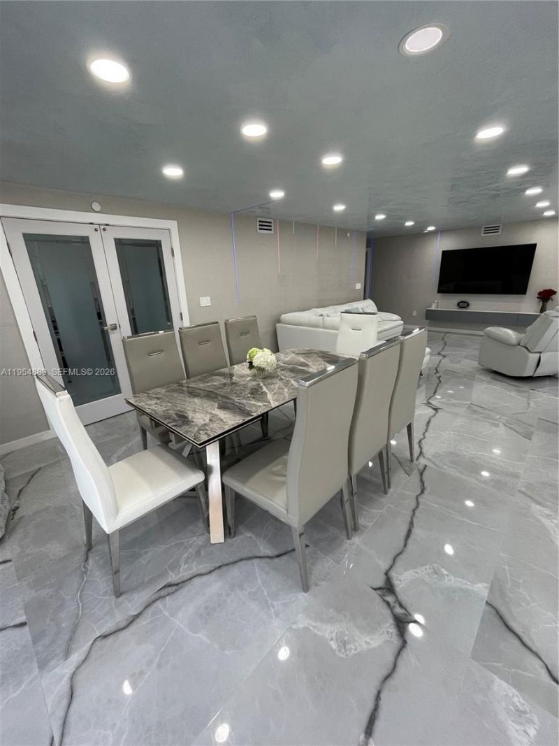 210 174th St , Unit 309, Sunny Isles Beach, FL 33160 Photo