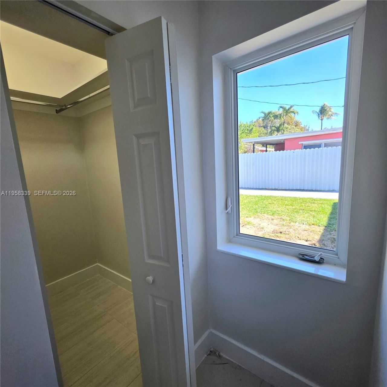 7555 SW 28th St Rd, Miami, FL 33155 Photo