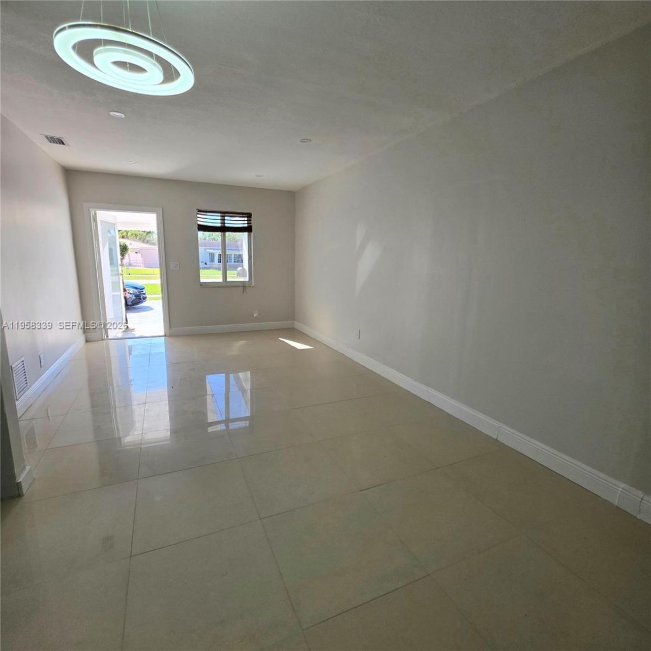 7555 SW 28th St Rd, Miami, FL 33155 Photo