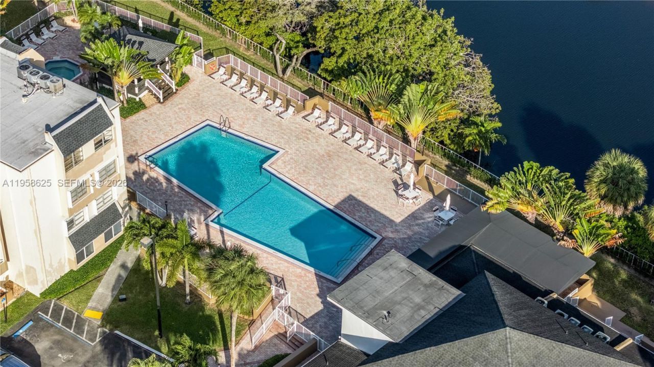 7777 SW 86th St, Unit F1-210, Miami, FL 33143 Photo