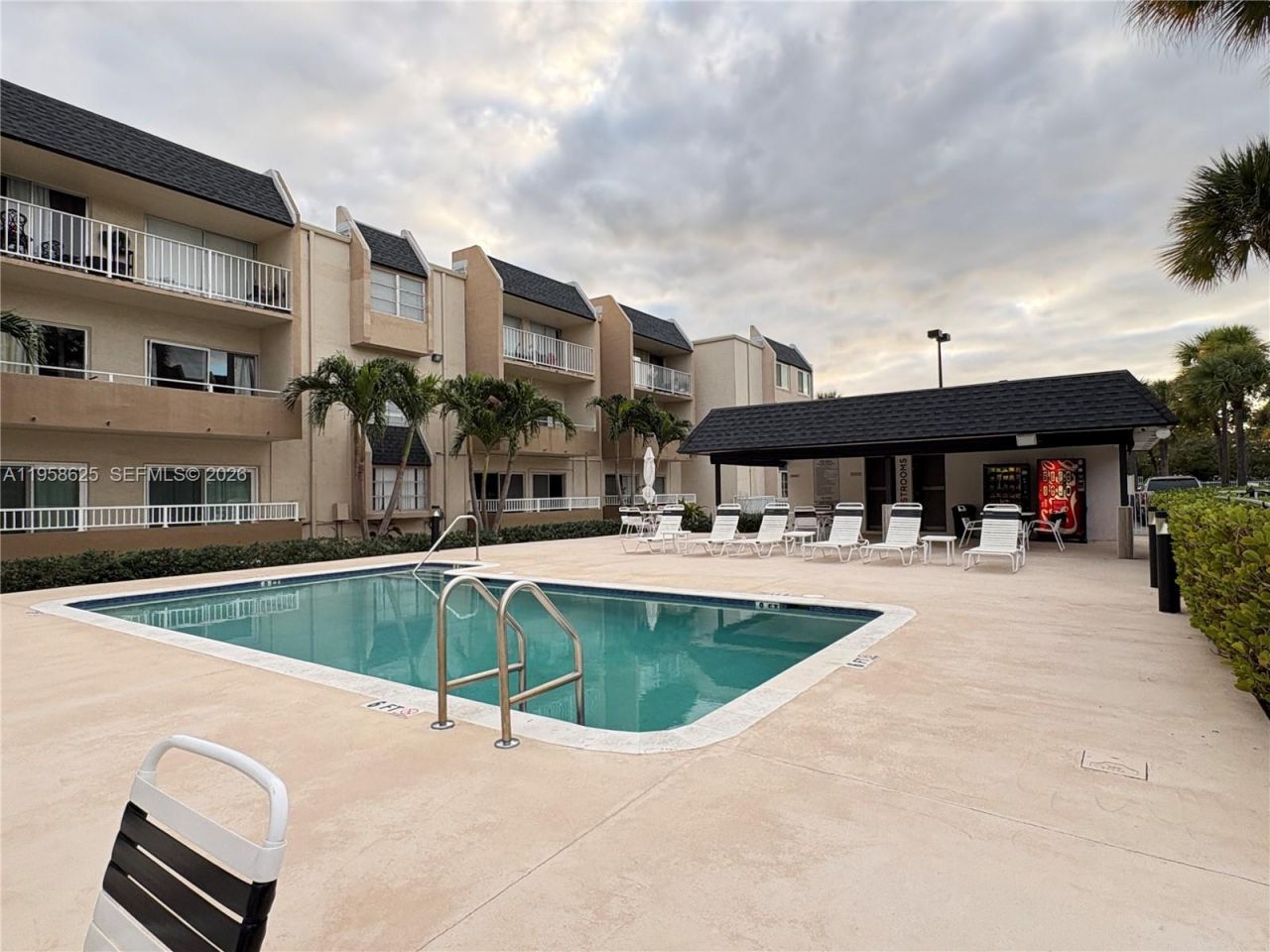 7777 SW 86th St, Unit F1-210, Miami, FL 33143 Photo