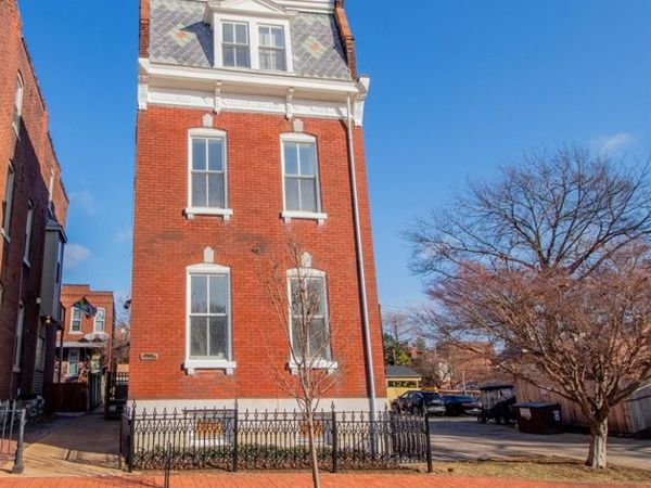 915 Ann Avenue, St Louis, MO 63104