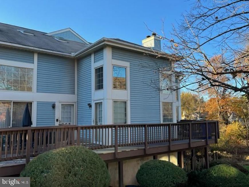 369 Green Meadow Lane, Horsham, PA 19044 Main Photo