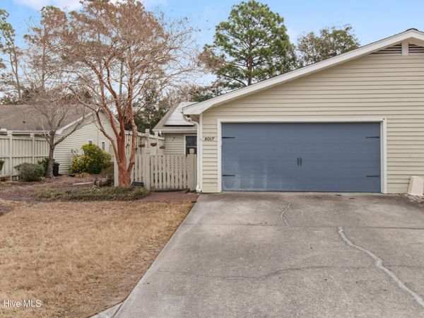 6017 Caddy Circle, Wilmington, NC 28405