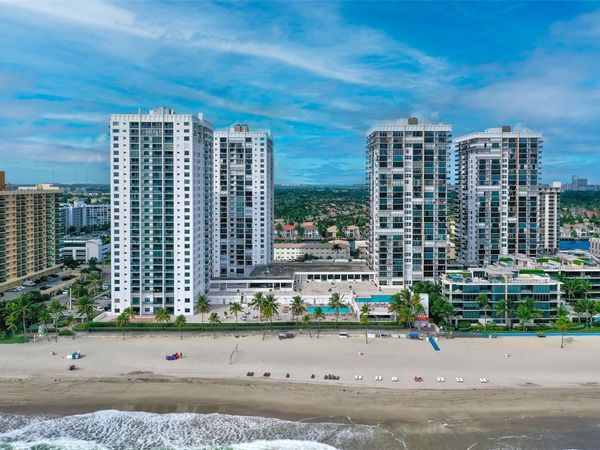 2301 S OCEAN DR, Unit 1006, Hollywood, FL 33019