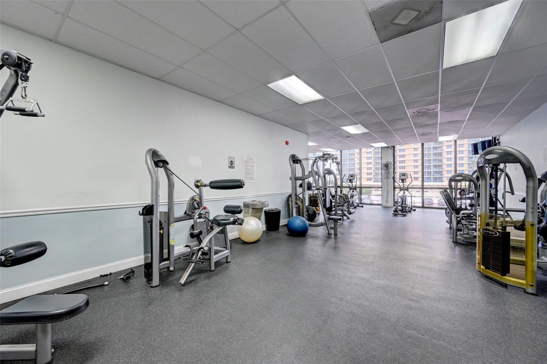 2301 S Ocean Drive, Unit 1006, Hollywood, FL 33019 Photo