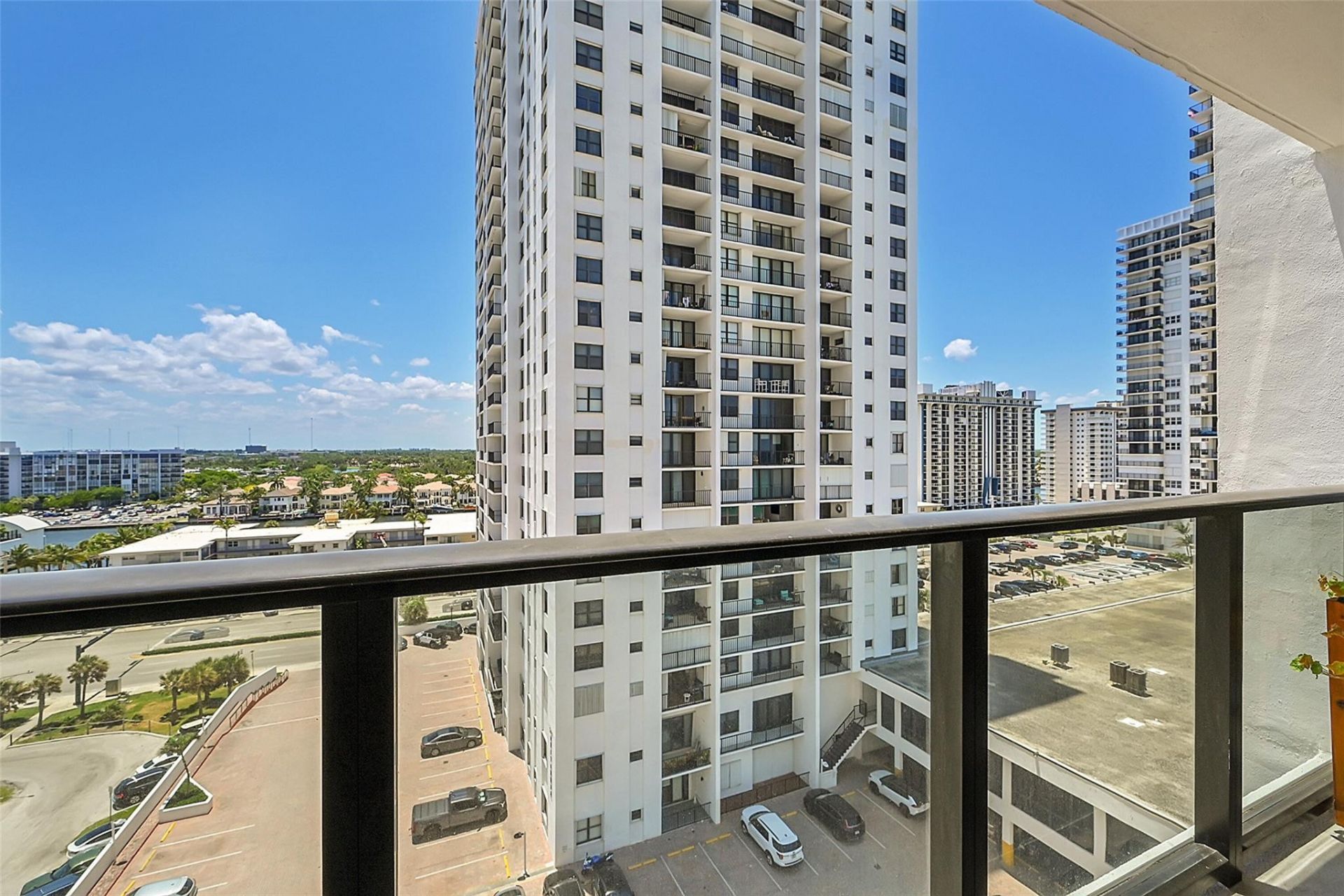 2301 S Ocean Drive, Unit 1006, Hollywood, FL 33019 Photo