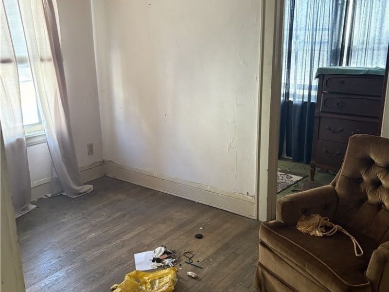 445 Noah Avenue, Akron, OH 44320 Photo 8