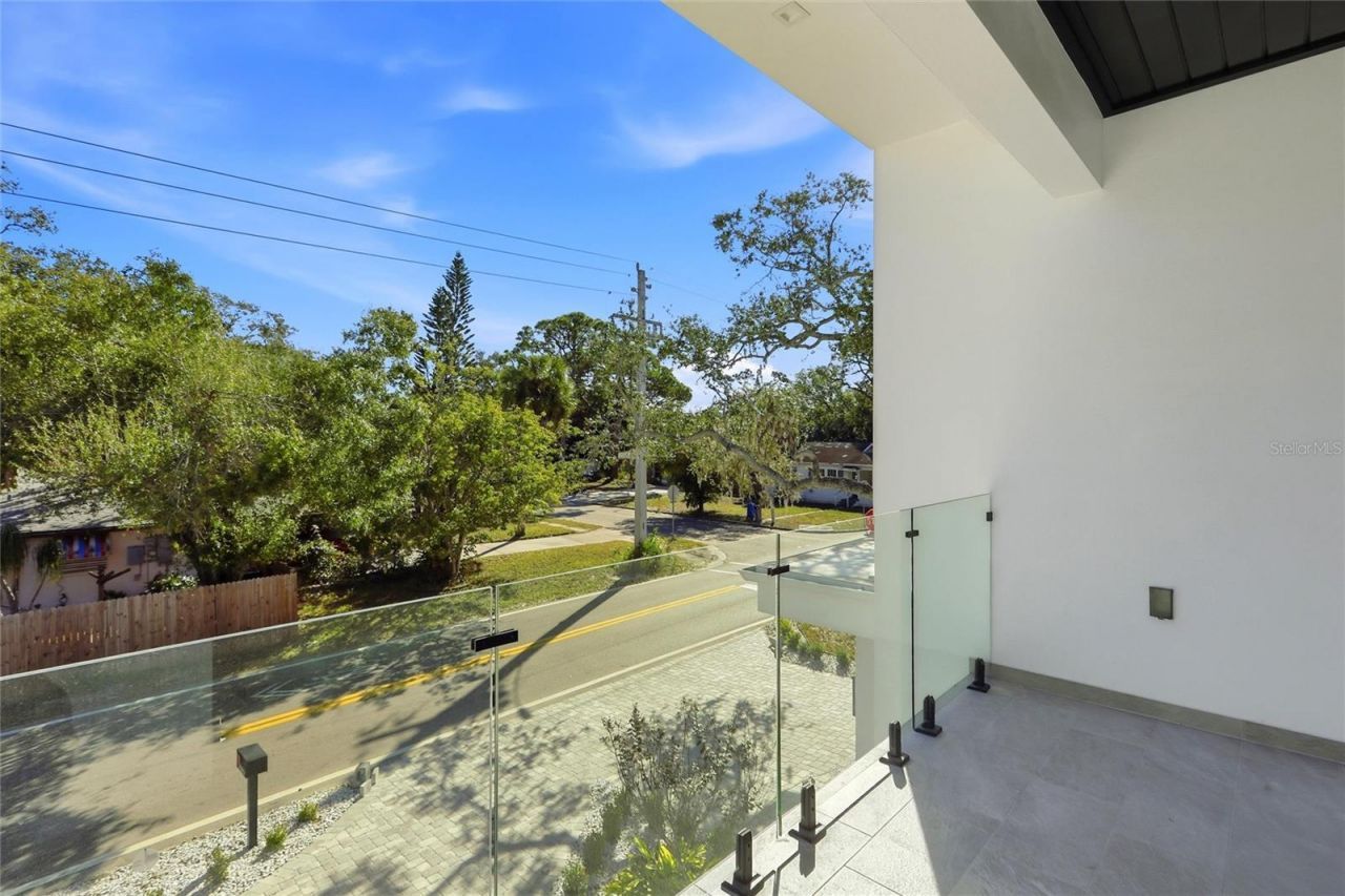 2089 Arlington Street, Sarasota, FL 34239 Photo