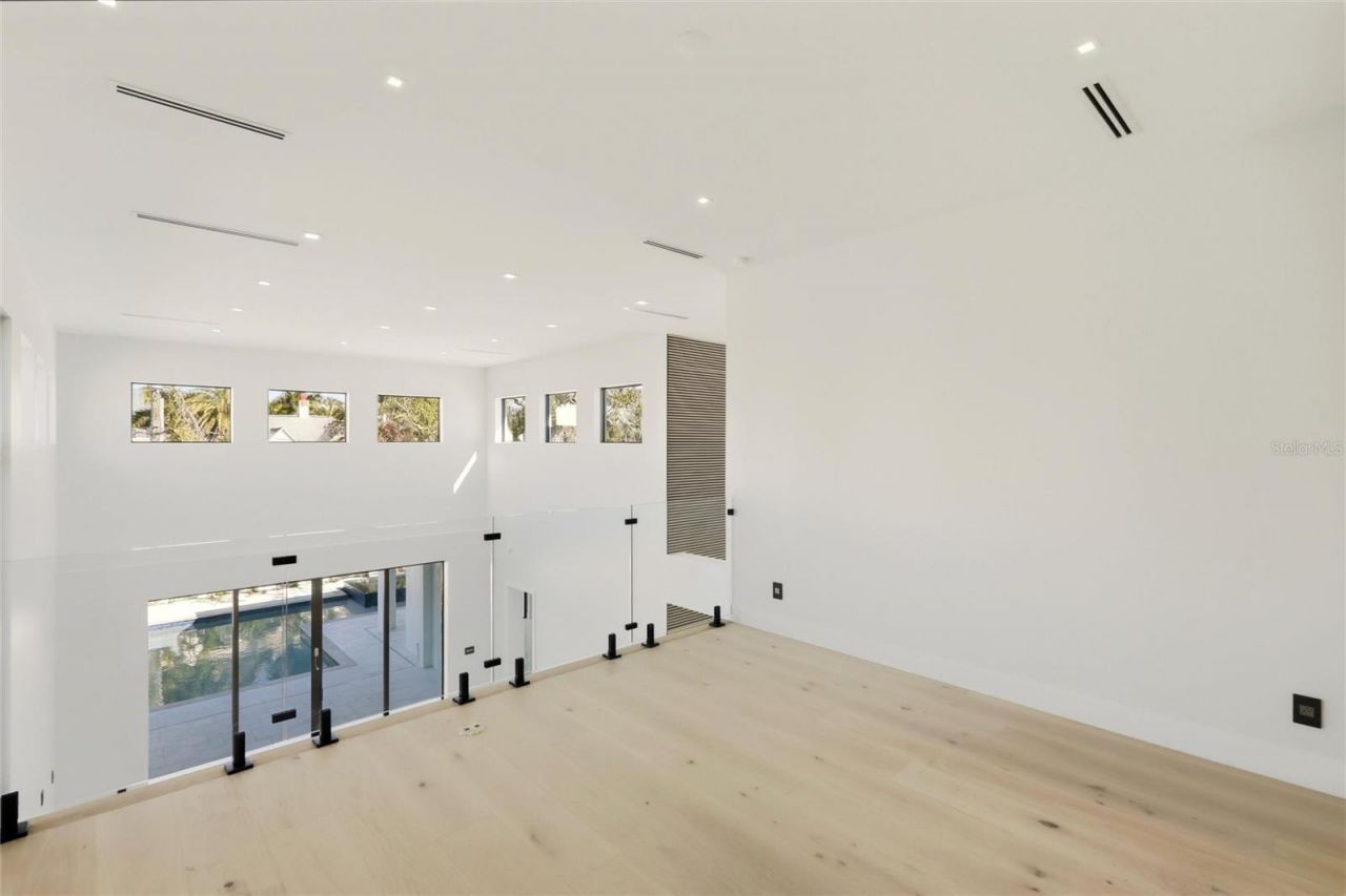 2089 Arlington Street, Sarasota, FL 34239 Photo