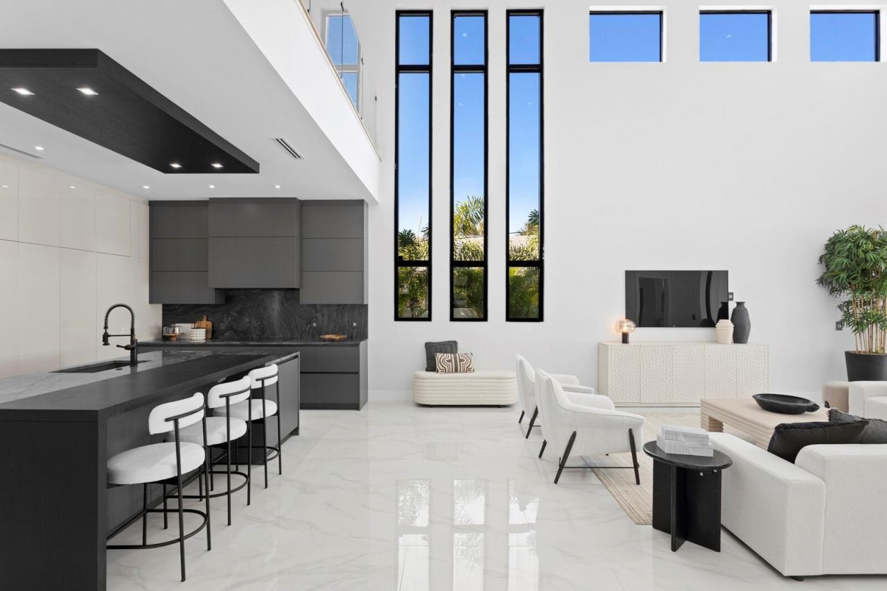 2089 Arlington Street, Sarasota, FL 34239 Photo