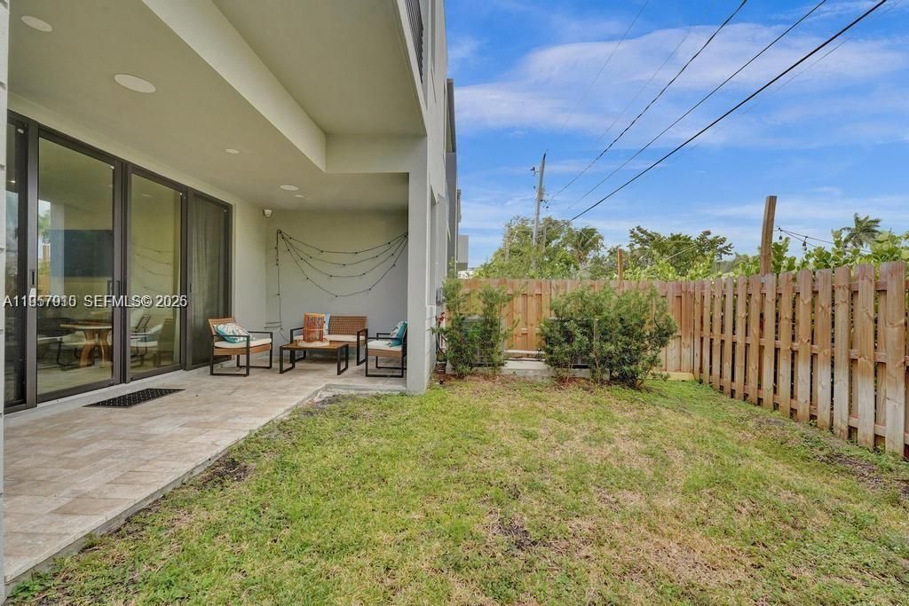 1101 NE 16th Ter , Unit TH#1, Fort Lauderdale, FL 33304 Photo