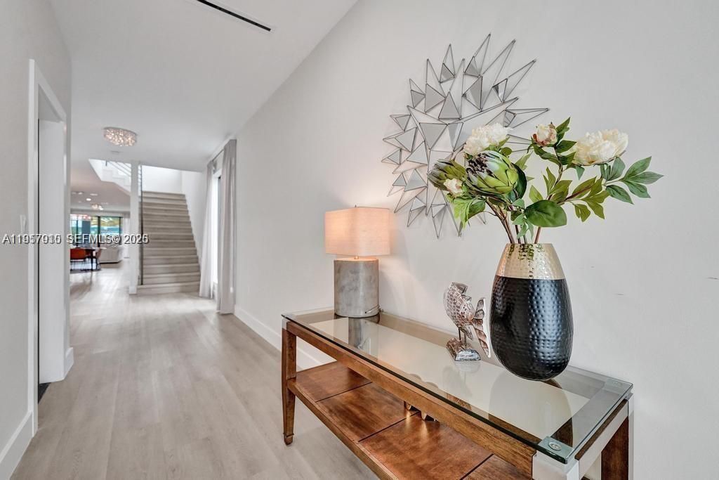 1101 NE 16th Ter , Unit TH#1, Fort Lauderdale, FL 33304 Photo