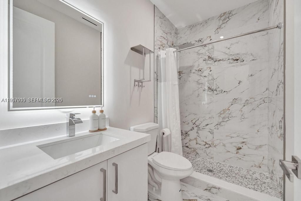 1101 NE 16th Ter , Unit TH#1, Fort Lauderdale, FL 33304 Photo