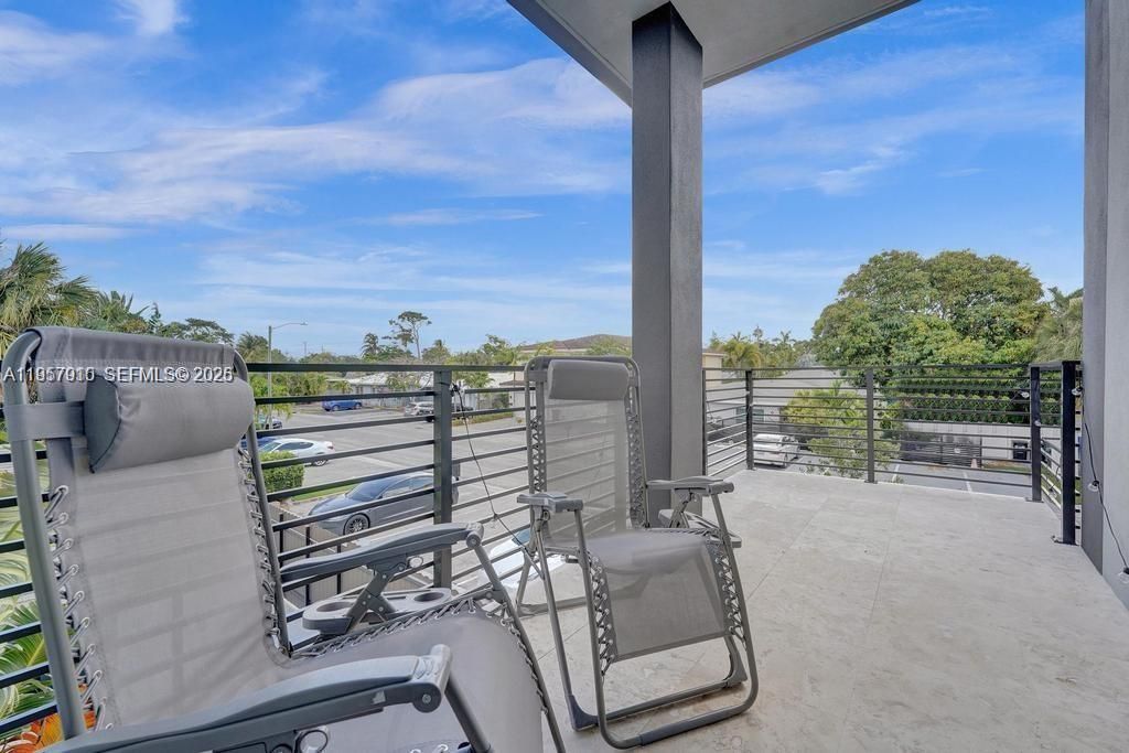 1101 NE 16th Ter , Unit TH#1, Fort Lauderdale, FL 33304 Photo