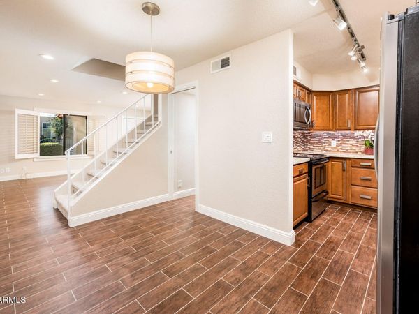 601 E PALO VERDE Drive, Unit 8, Phoenix, AZ 85012