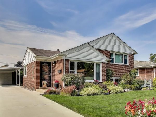 304 Amherst Avenue, Des Plaines, IL 60016