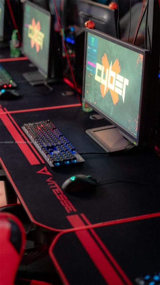 8600 W State Road 84 , Davie, FL 33324 Photo