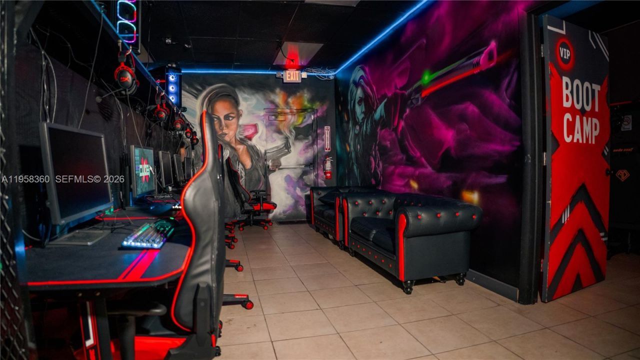 8600 W State Road 84 , Davie, FL 33324 Photo