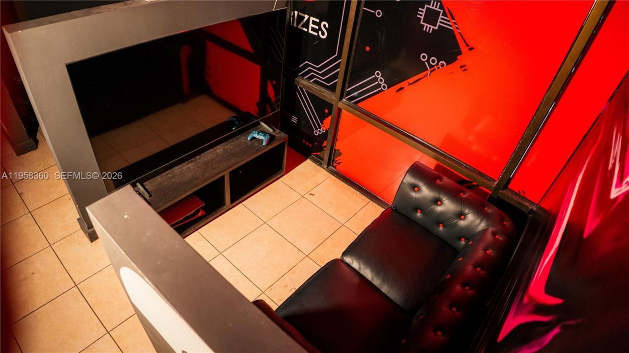 8600 W State Road 84 , Davie, FL 33324 Photo