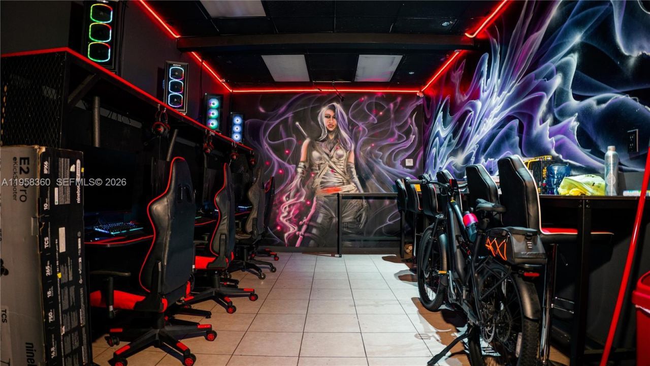 8600 W State Road 84 , Davie, FL 33324 Photo