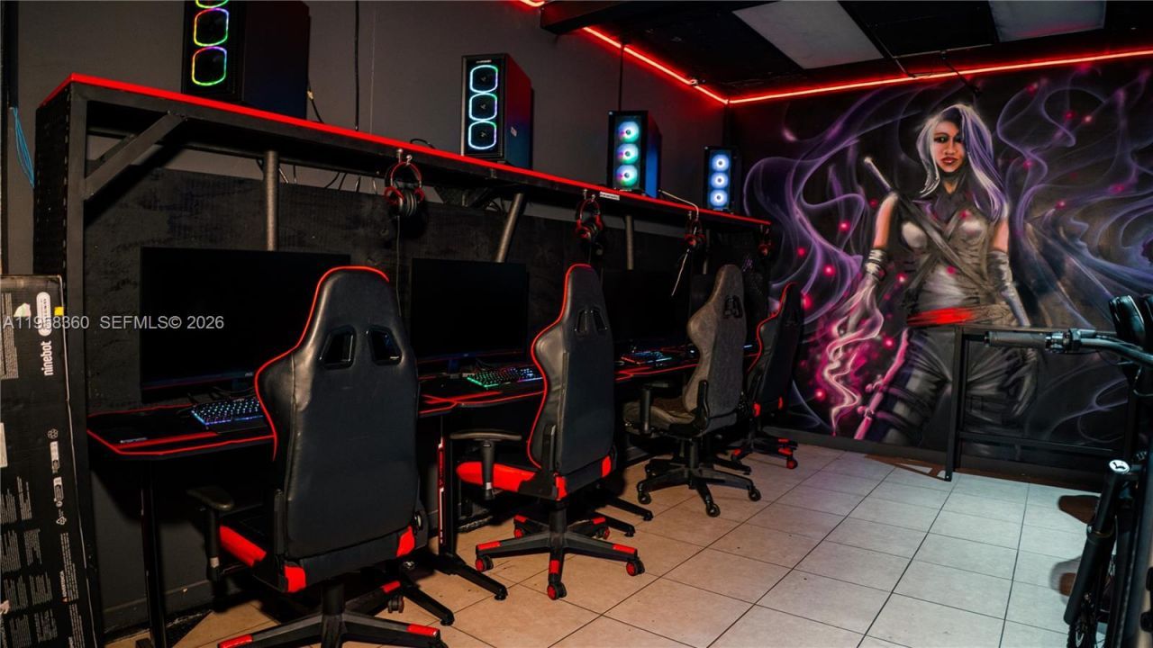 8600 W State Road 84 , Davie, FL 33324 Photo