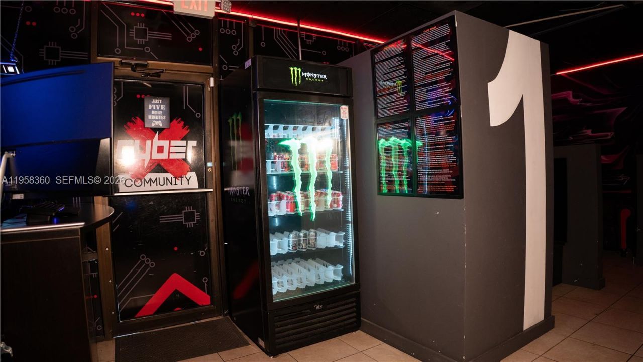 8600 W State Road 84 , Davie, FL 33324 Photo