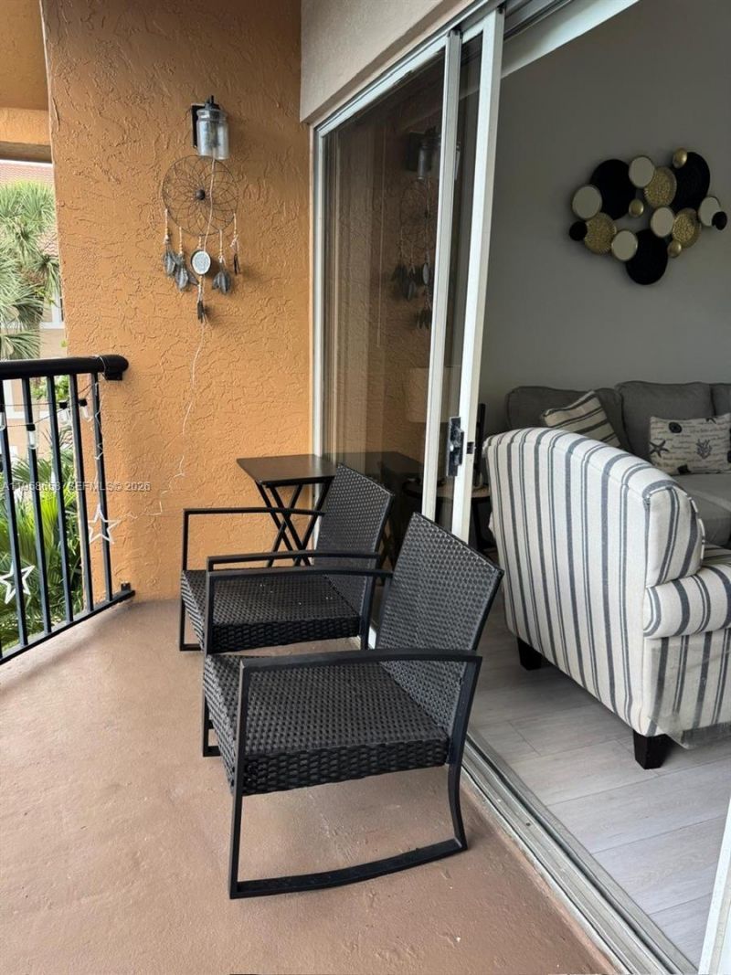 8801 Wiles Rd , Unit 308, Coral Springs, FL 33067 Photo