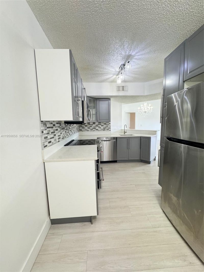 8801 Wiles Rd , Unit 308, Coral Springs, FL 33067 Photo