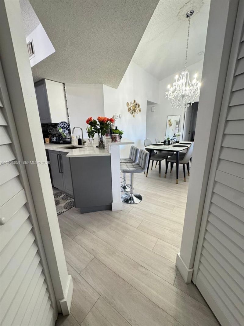 8801 Wiles Rd , Unit 308, Coral Springs, FL 33067 Photo