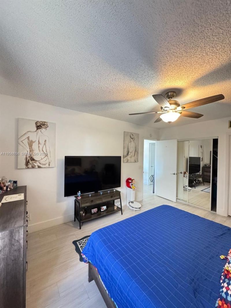8801 Wiles Rd , Unit 308, Coral Springs, FL 33067 Photo