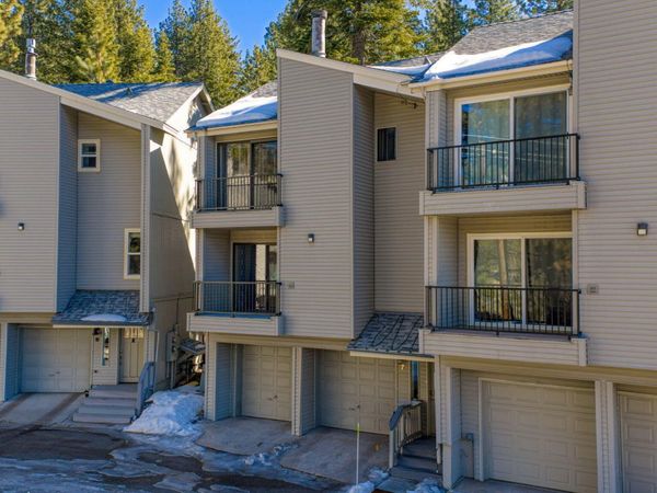 151 Palisades Drive, Unit 7, Stateline, NV 89449