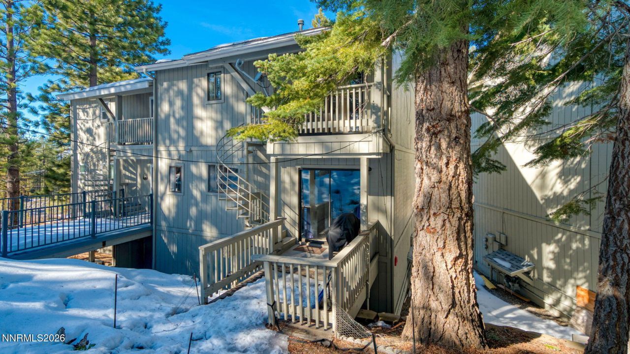 151 Palisades Drive, Unit 7, Stateline, NV 89449 Photo