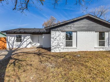 9505 Frostwood Street, Dallas, TX 75217