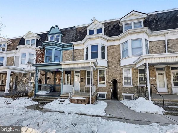 830 E PHILADELPHIA STREET, YORK, PA 17403