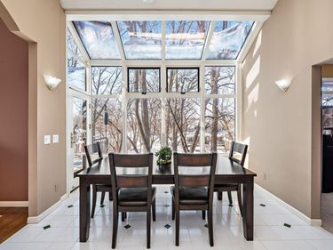 3114 County Road 101 S, Wayzata, MN 55391