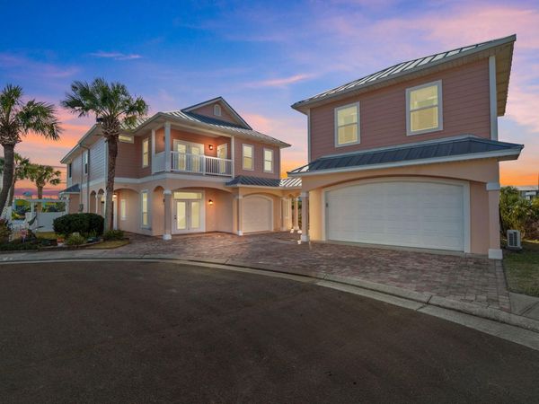 125 Smugglers Cove Court, Panama City Beach, FL 32413