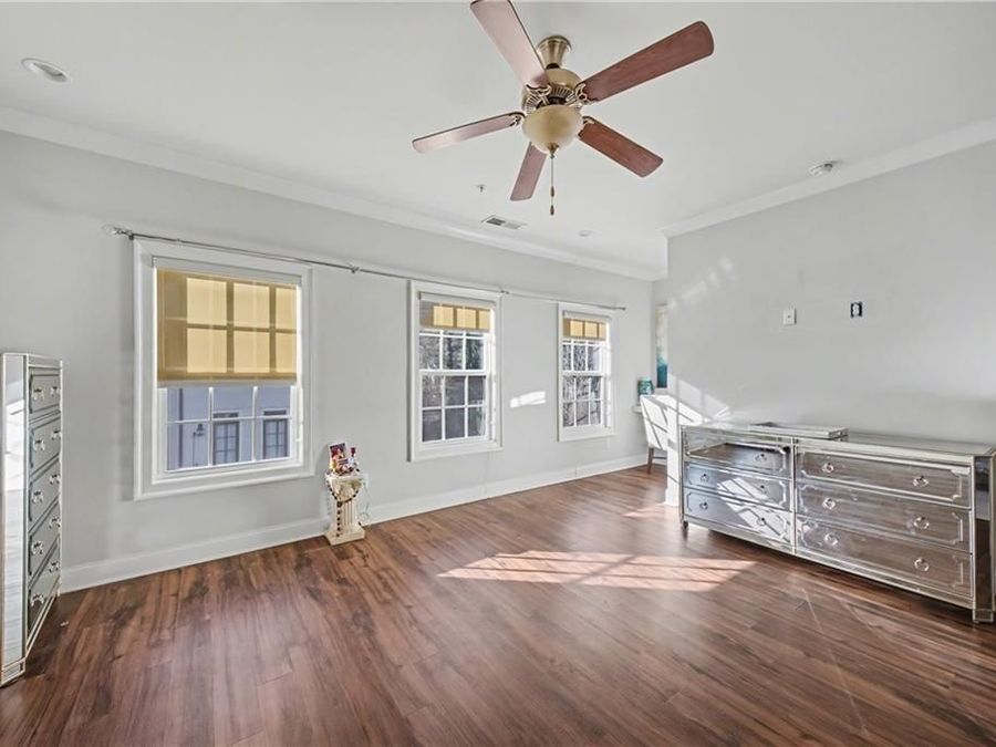 Property Image 81