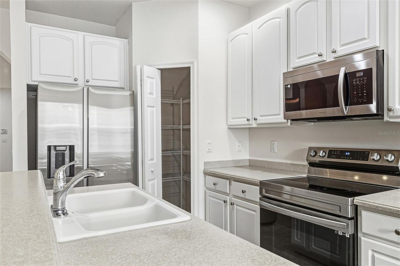 7928 Limestone Lane, Unit 19-105, Sarasota, FL 34233 Photo