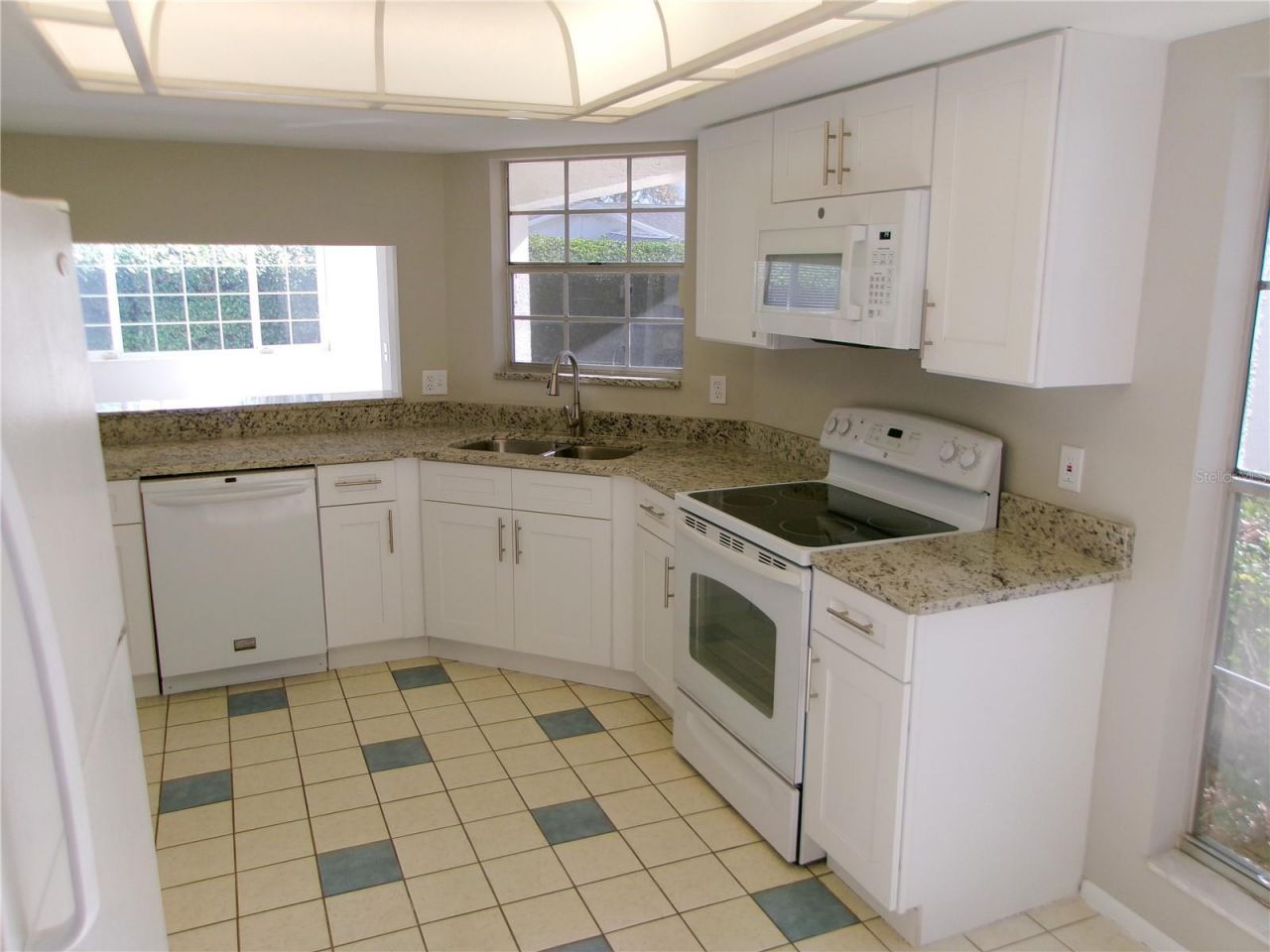 11604 Versailles Lane, Unit 60, Port Richey, FL 34668 Photo