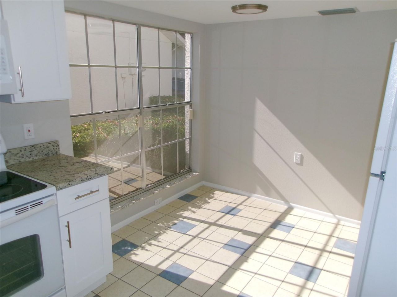 11604 Versailles Lane, Unit 60, Port Richey, FL 34668 Photo
