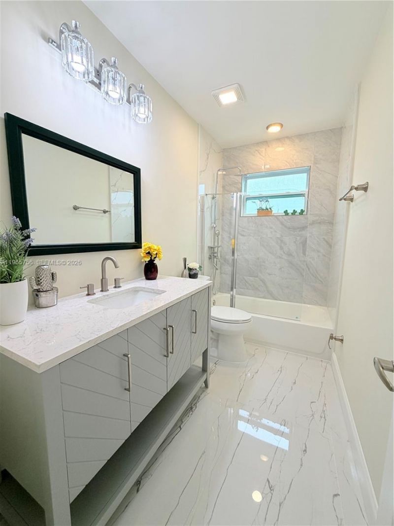 4241 Thomas St, Hollywood, FL 33021 Photo