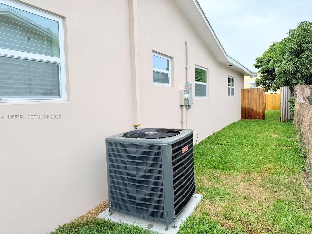 4241 Thomas St, Hollywood, FL 33021 Photo